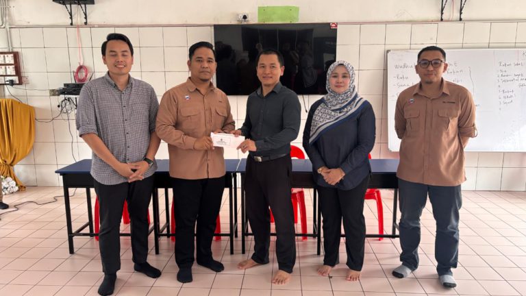 Kerajaan Sabah bantu mangsa kebakaran SAN Pekan Tambunan