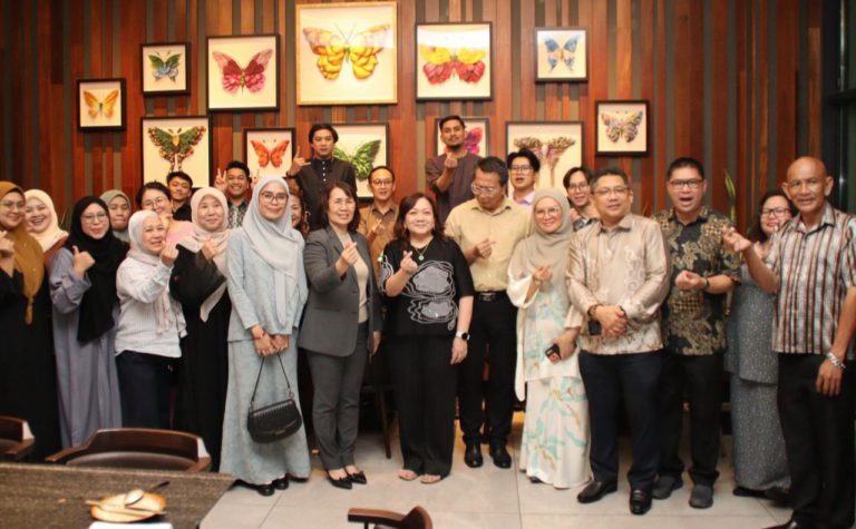 Kerjasama kukuh dalam kementerian penting bagi pelaksanaan dasar berkesan