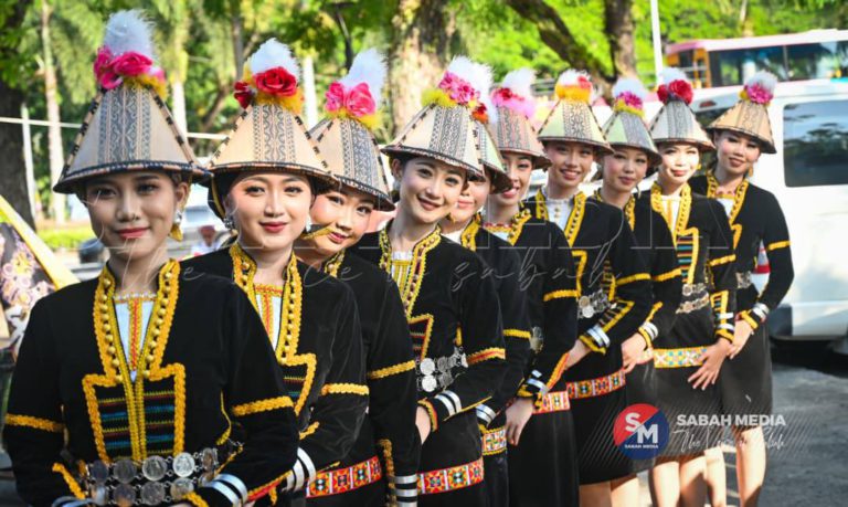 Perarakan budaya raikan kepelbagaian etnik Sabah
