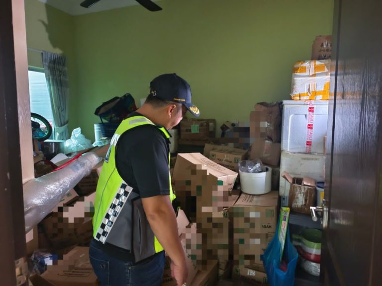 KPDN Sandakan rampas minyak masak lebih 1 tan, disorok di rumah