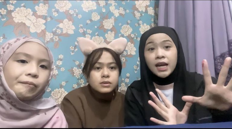 Gadis Sabahan Curi Perhatian Dengan Unboxing & Review Jujur Lagu “Mimpi Tanpa Arah” – Zaizam Lancar Challenge Khas