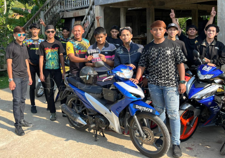 Pesakit buah pinggang terima motosikal, tiket kereta api bulanan