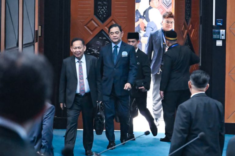 DUN Sabah: Tiada sekolah daif di Sabah, hanya bangunan daif – James