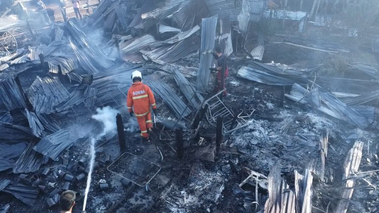 30 rumah musnah dalam kebakaran di  PPH Kg Karamunting