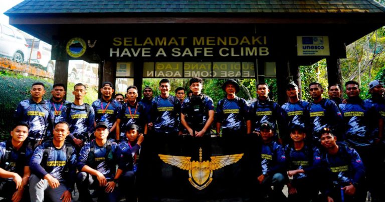 Tengku Hassanal mulakan pendakian Gunung Kinabalu sempena Ekspedisi Mahkota Borneo