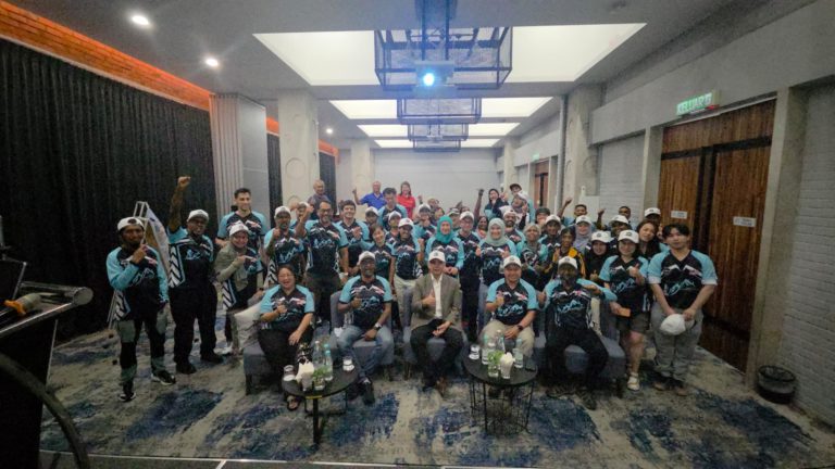 Wira Transplant Malaysia tawan Gunung Kinabalu, bawa mesej kesedaran derma organ
