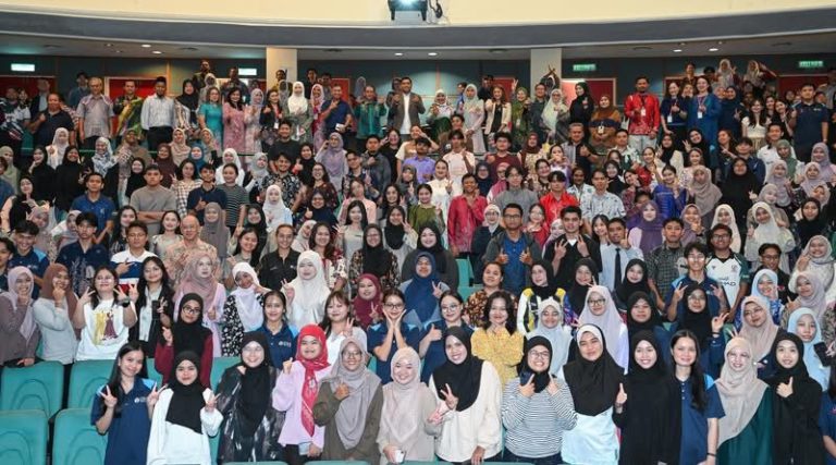 UMS tingkat kesedaran pelaburan saham dalam kalangan mahasiswa