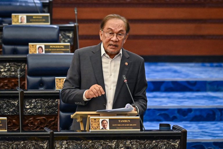 ​’Cananglah Bagaimanapun, Harga Minyak Kita Lebih Rendah Dari Arab Saudi’ – PM
