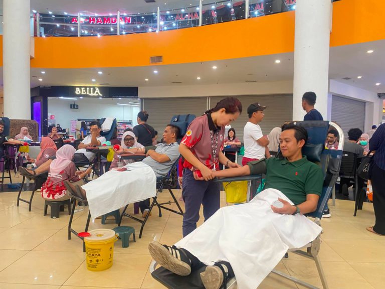 299 pain darah berjaya dikumpul dalam Kempen Derma Darah HWKKS