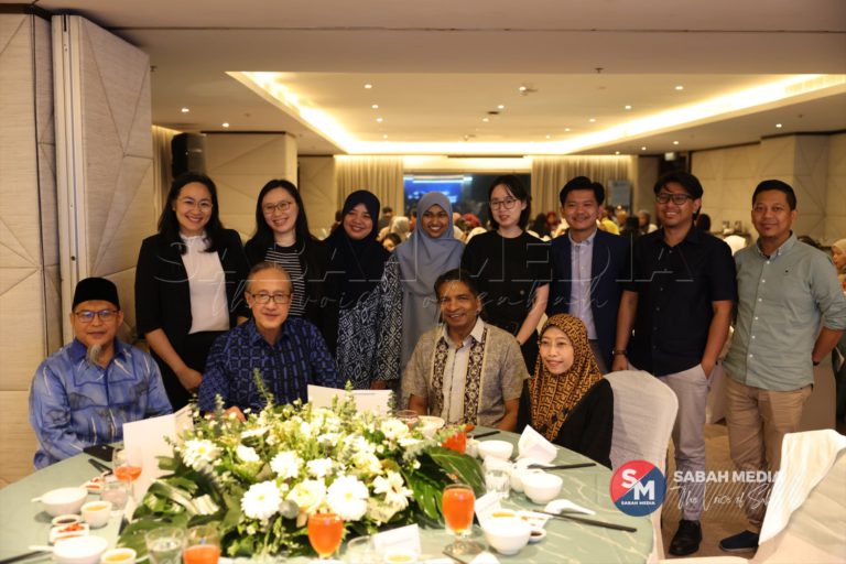Bayi Kembar Siam : Bayi pertama tunjuk perkembangan positif, seorang lagi masih guna bantuan pernafasan