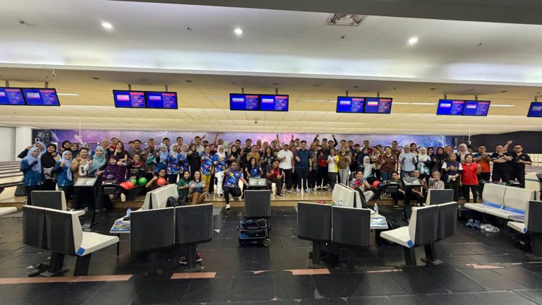 Kejohanan Tenpin Boling Piala Pengarah Yayasan Sabah himpun 100 peserta