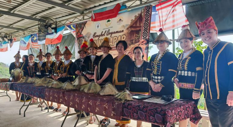 Bengkel Anyaman Siung Papar lahirkan penganyam baharu