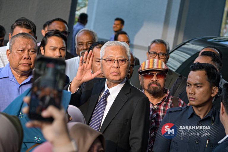 Ismail Sabri mengaku tidak bersalah gagal isytihar harta bernilai RM170 juta, dibenar jamin RM300,000
