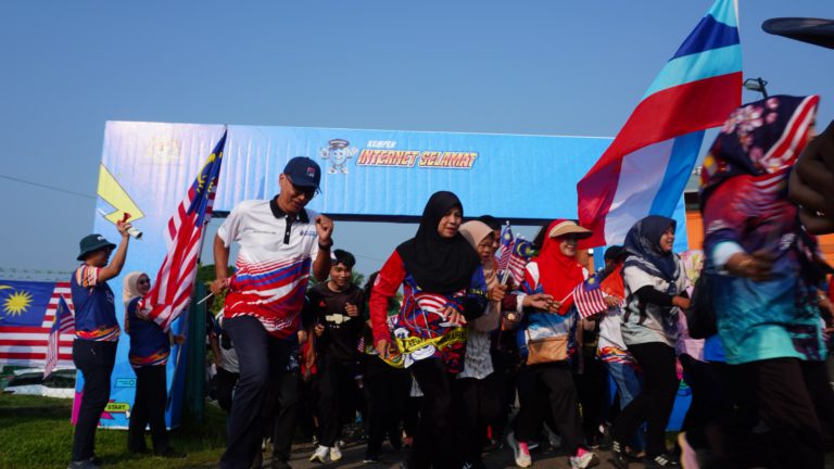 Lebih 500 penduduk Kalabakan sertai Karnival Internet Selamat – MCMC