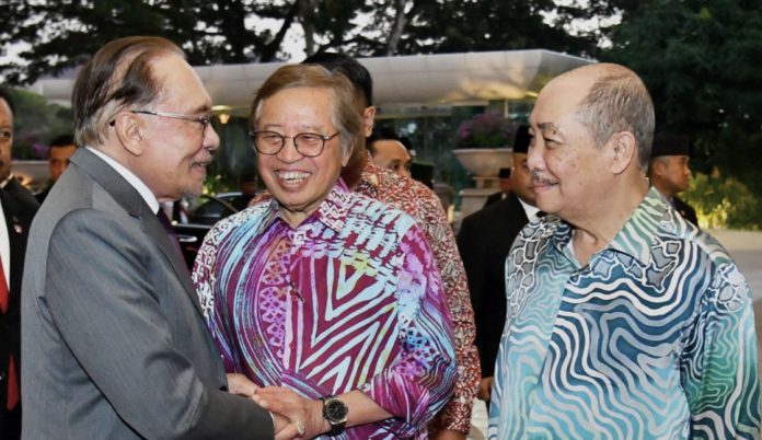 PERDANA MENTERI-PREMIER SARAWAK- KETUA MENTERI SABAH