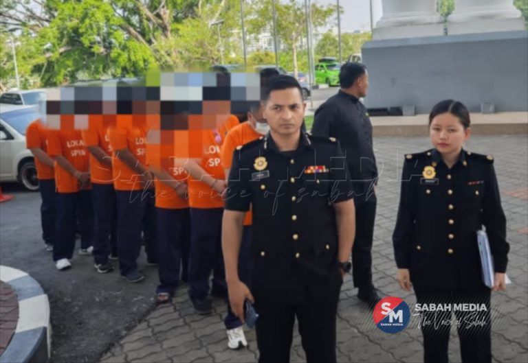 Tujuh individu direman berhubung sindiket import ayam sejuk beku