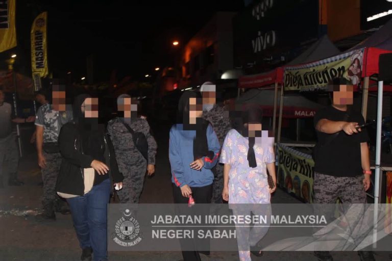 44 warga asing ditahan, termasuk lelaki warga Itali