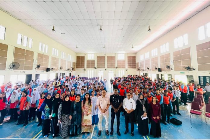 SMK Kolombong
