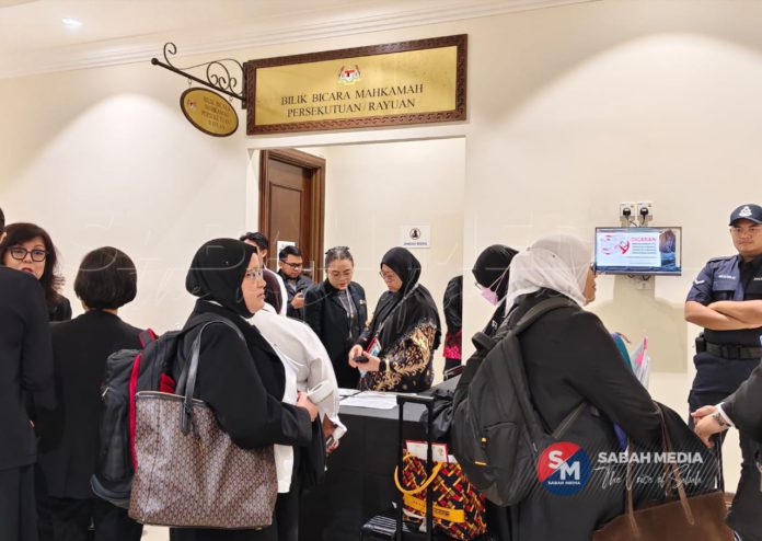 Suasana court2